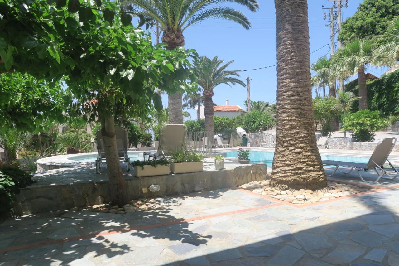 Maria Suites Platanés Exterior foto