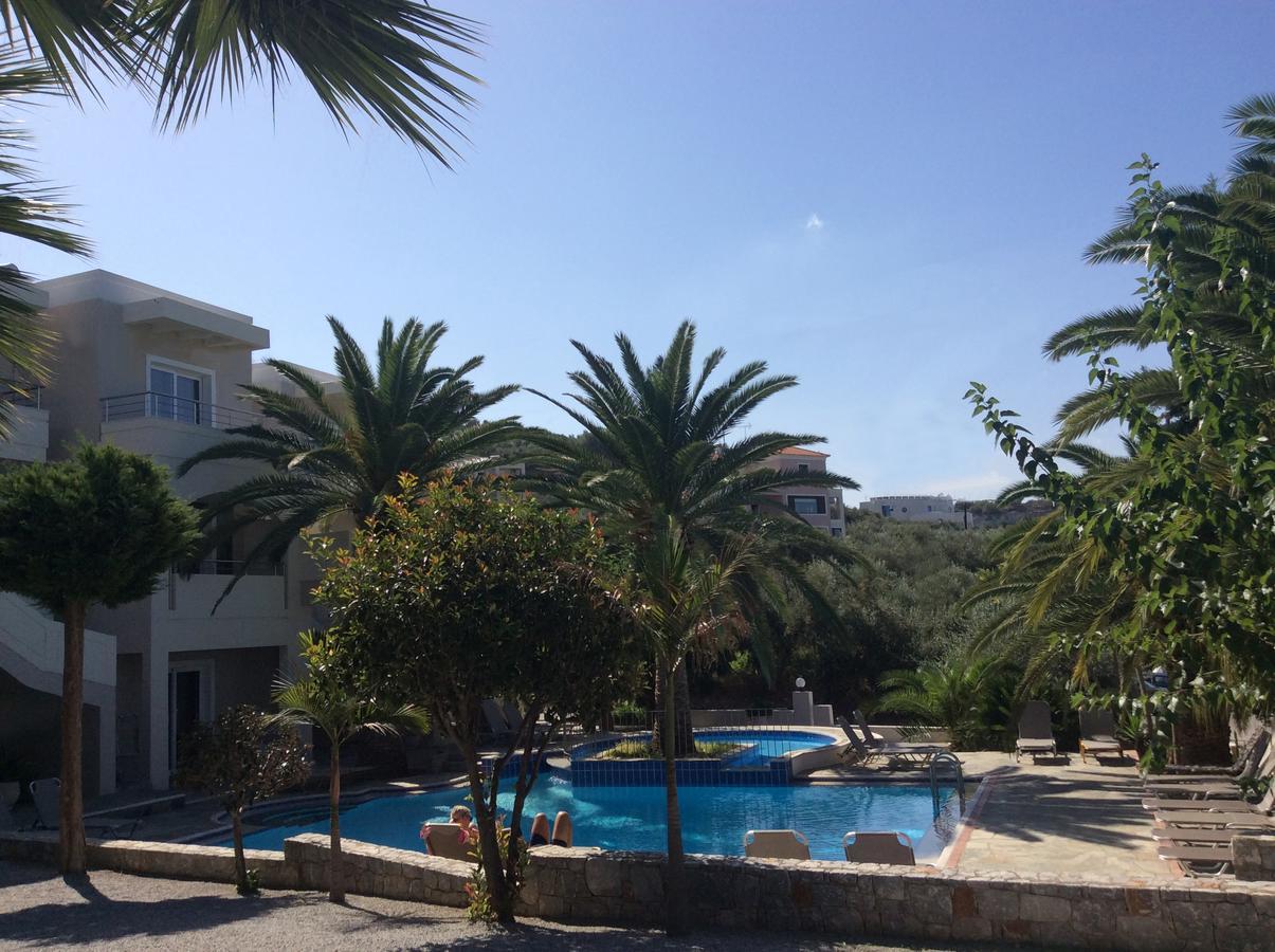 Maria Suites Platanés Exterior foto