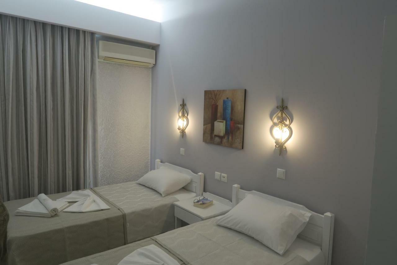 Maria Suites Platanés Exterior foto